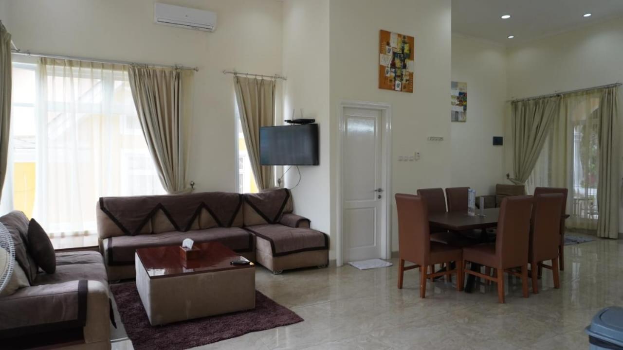 Diyar Villas Puncak M4/12 Esterno foto