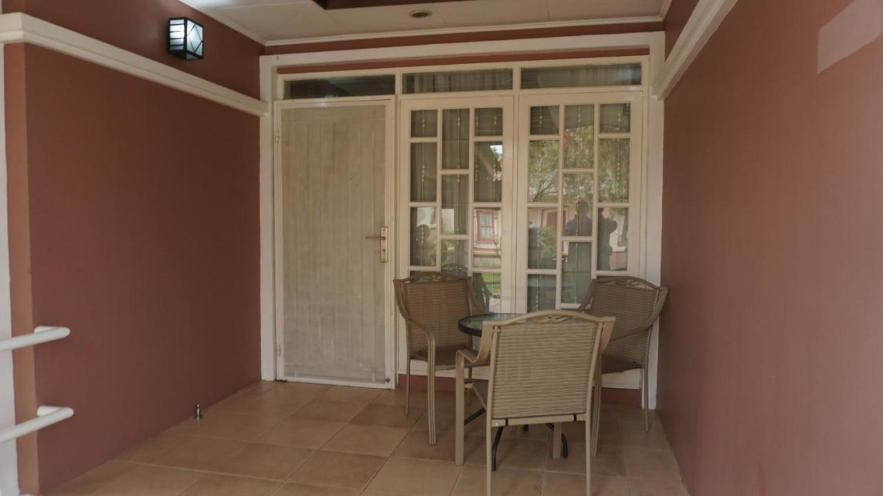 Diyar Villas Puncak M4/12 Esterno foto