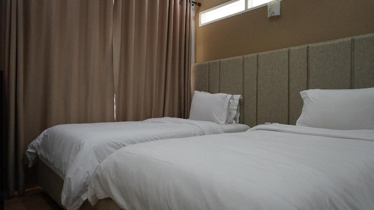 Diyar Villas Puncak M4/12 Esterno foto