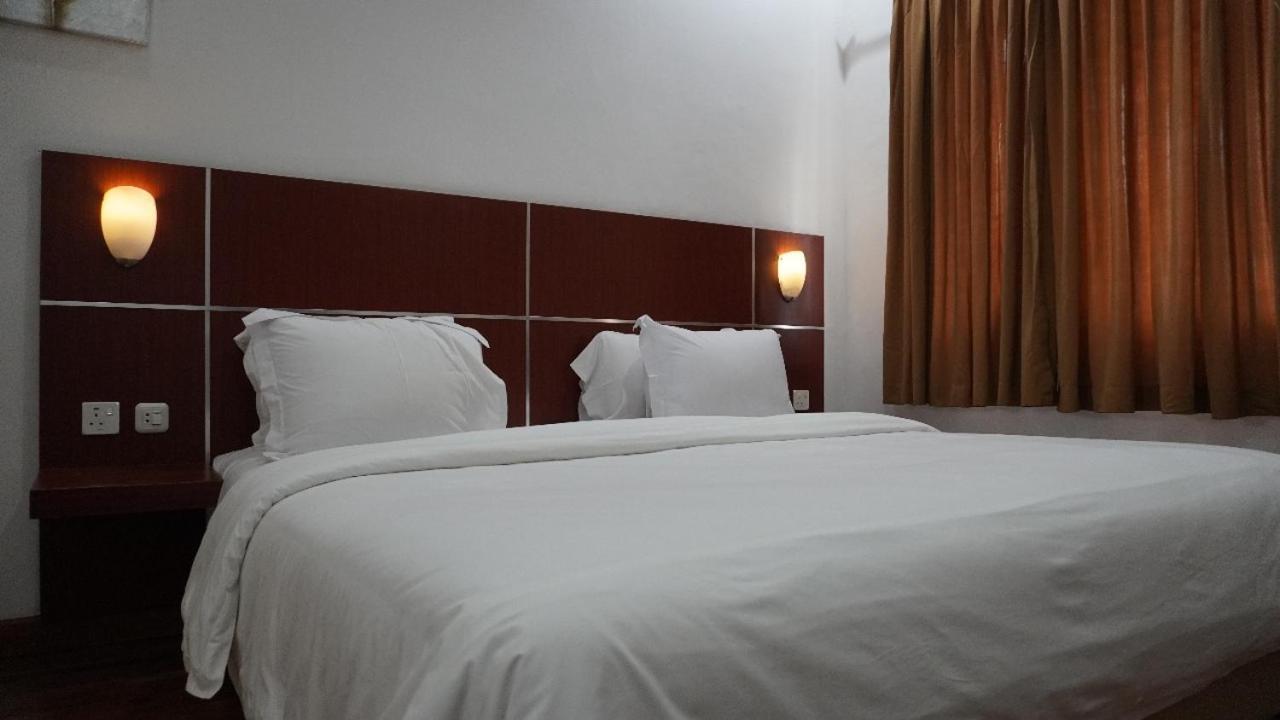 Diyar Villas Puncak M4/12 Esterno foto
