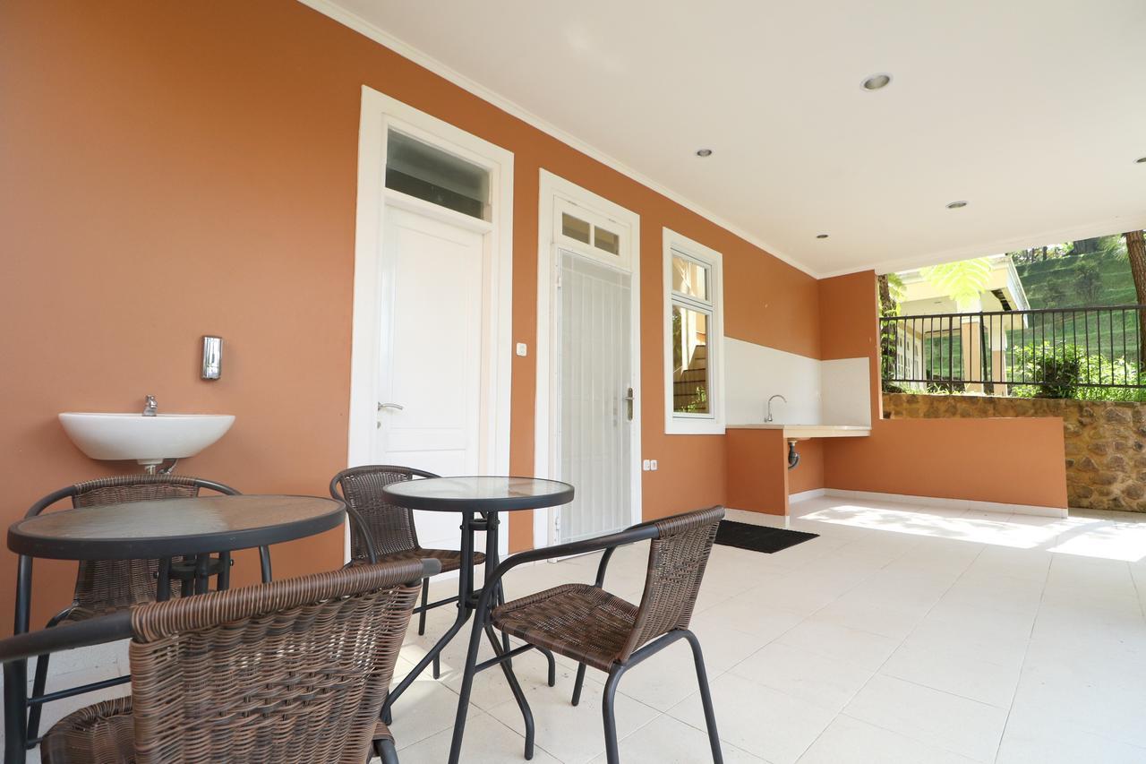 Diyar Villas Puncak M4/12 Esterno foto
