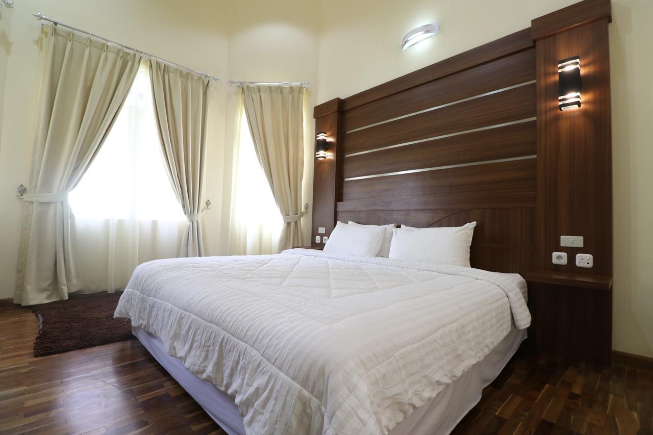 Diyar Villas Puncak M4/12 Esterno foto